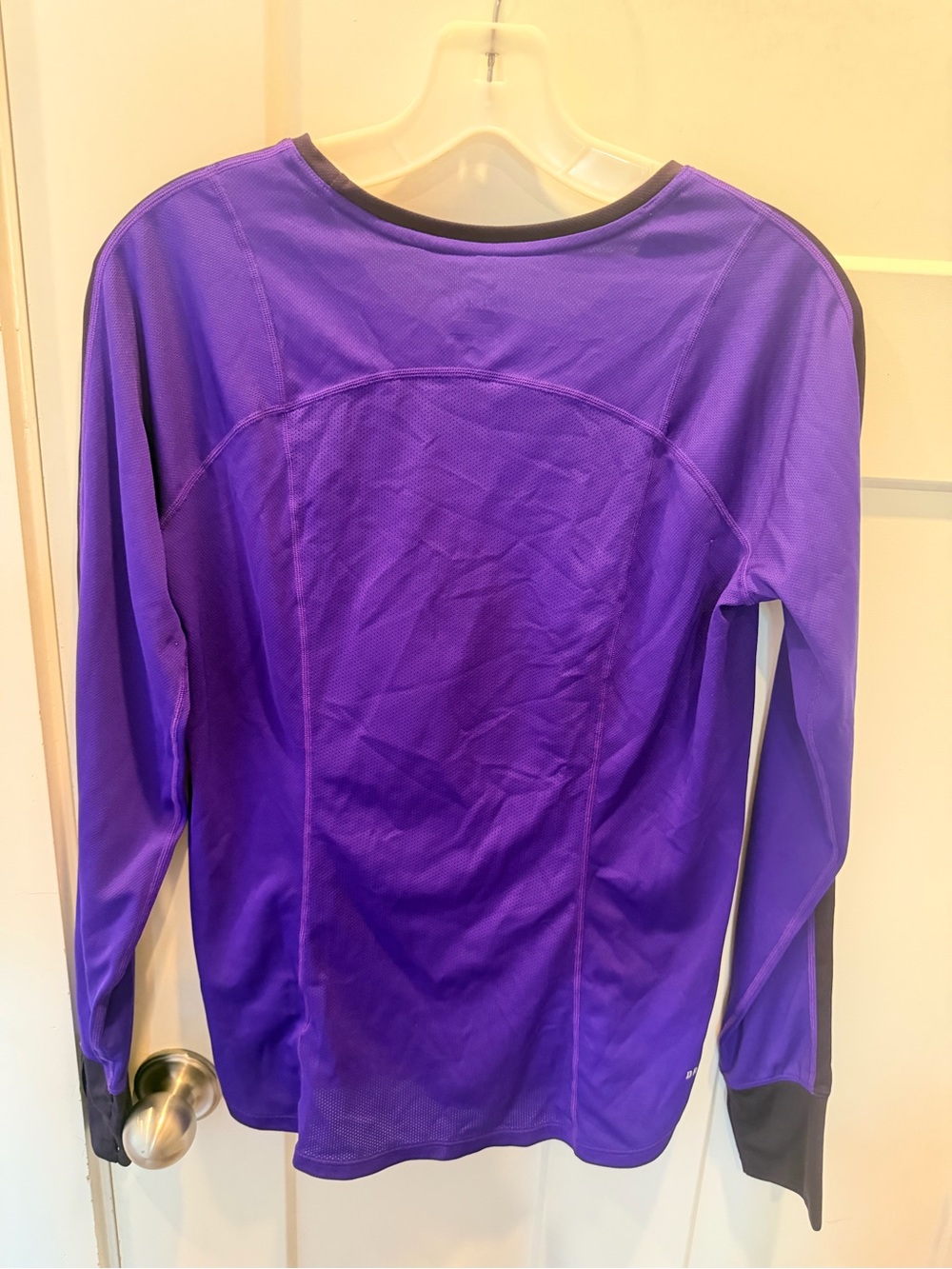 Nike Dri-FIT Purple Long Sleeve Running Training Top Women’s Medium - Picture 4 of 9